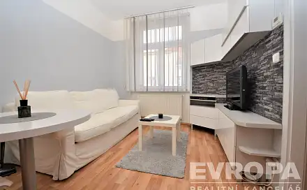 Pronájem bytu 2+kk 40 m²