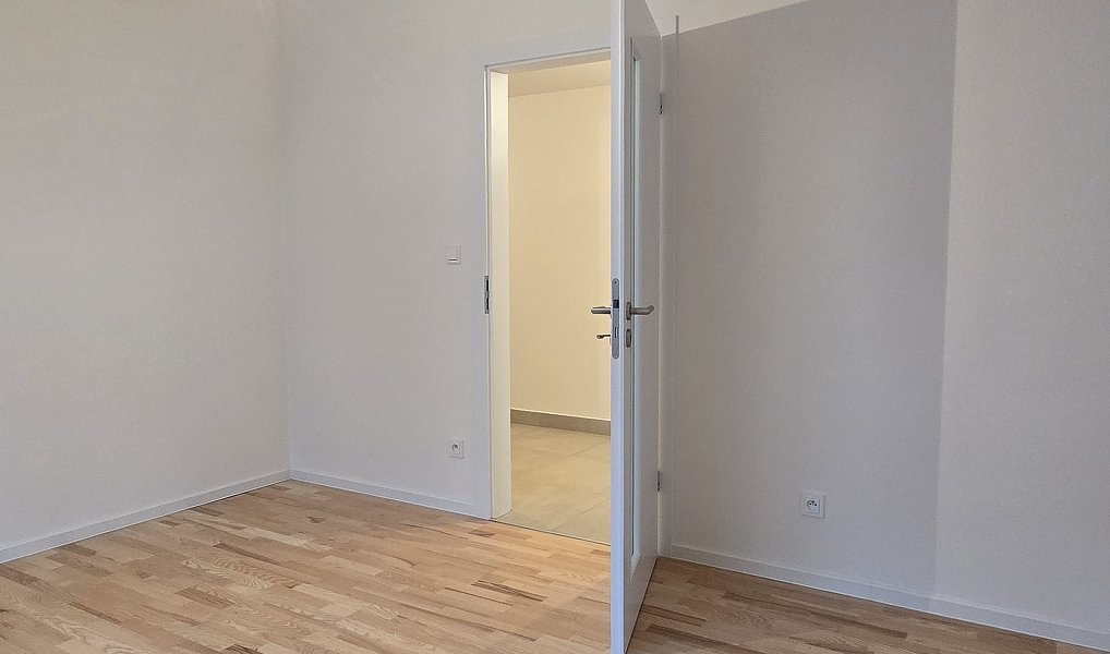 Prodej bytu 4+kk 117 m², Dobřichovice – náhled fotky 20