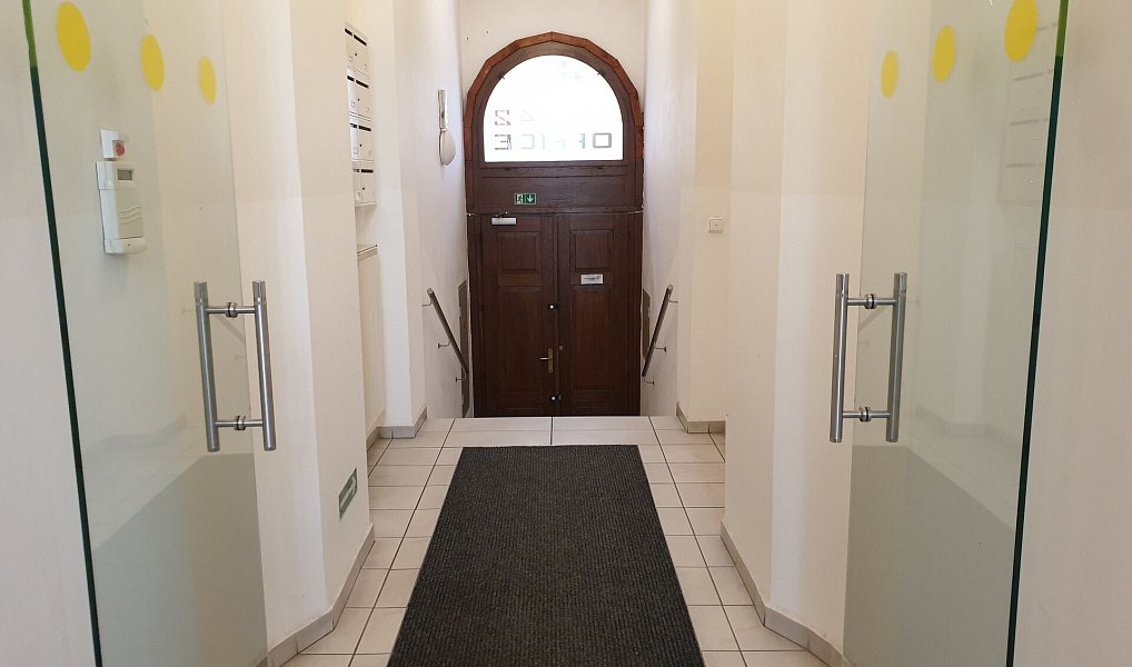 Pronájem kanceláře 103 m², Praha – náhled fotky 8