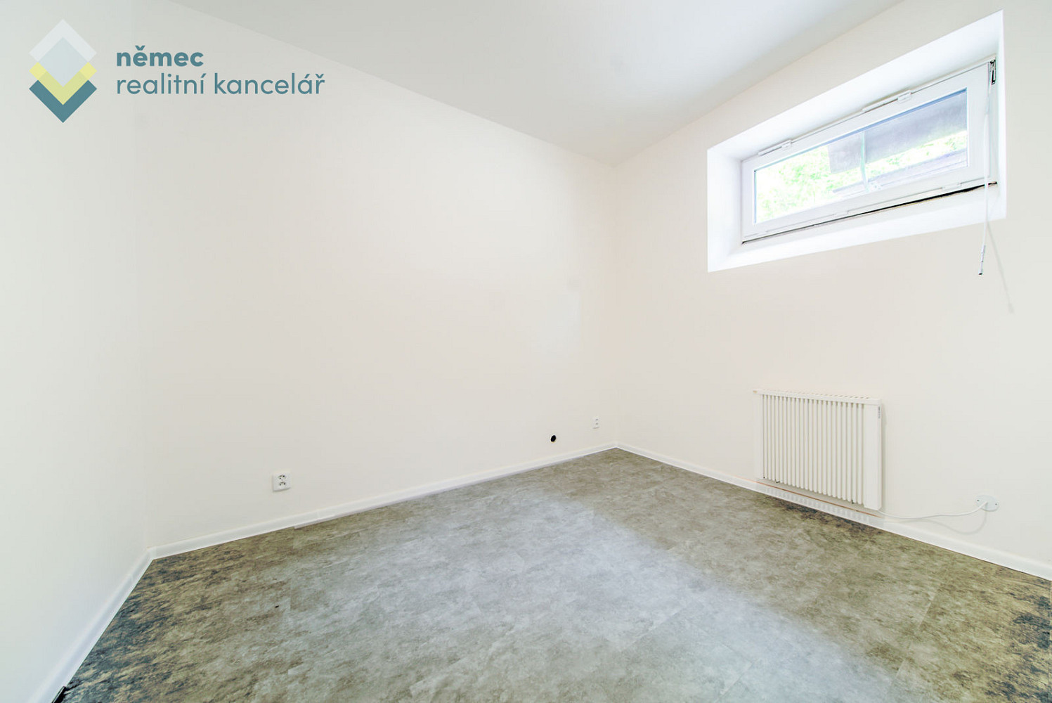 Pronájem bytu 2+kk 39 m² – fotografie 4