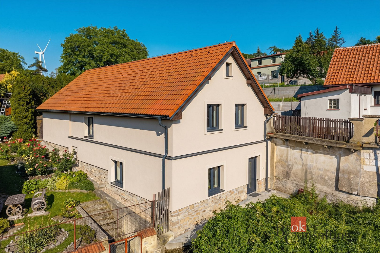 Prodej domu 140 m² s pozemkem 789 m² – fotografie 3