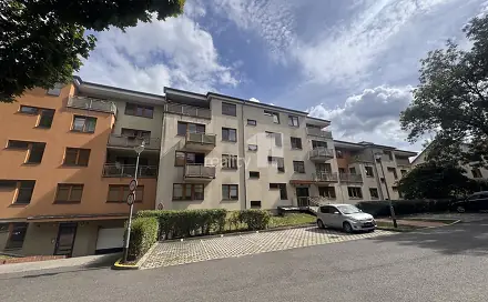 Pronájem bytu 2+kk 65 m², Podle náhonu, Praha 10 - Záběhlice