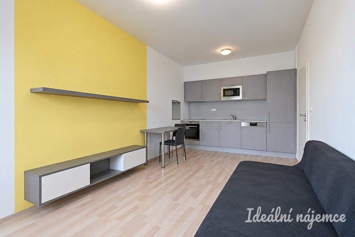 Pronájem bytu 2+kk 52 m²