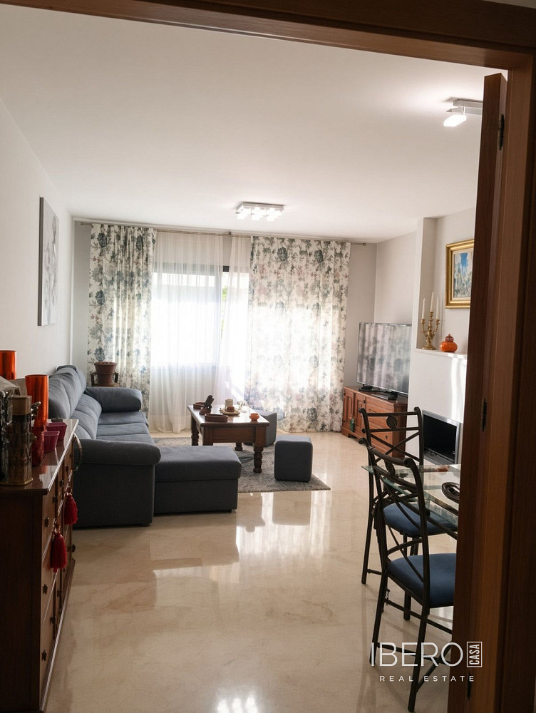 Piso 3+kk – Estepona, Barriada Islas Canarias - Más