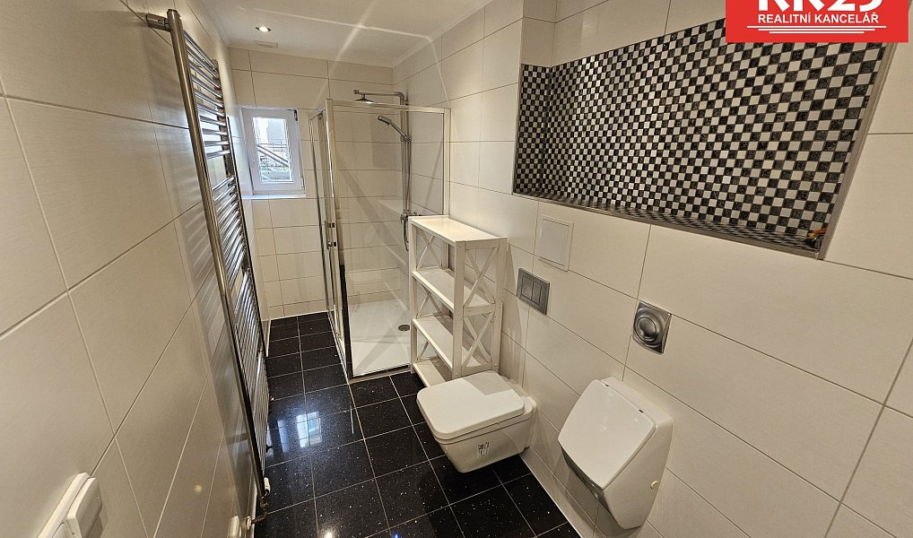 Prodej bytu 3+1 100 m², Mariánské Lázně – náhled fotky 9