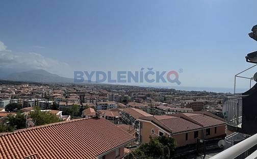 Prodej bytu 3+kk 45 m², Scalea, Italia, Itálie