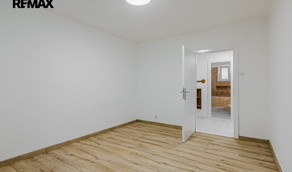 Pronájem bytu 2+1 55 m², Kladno – náhled fotky 10