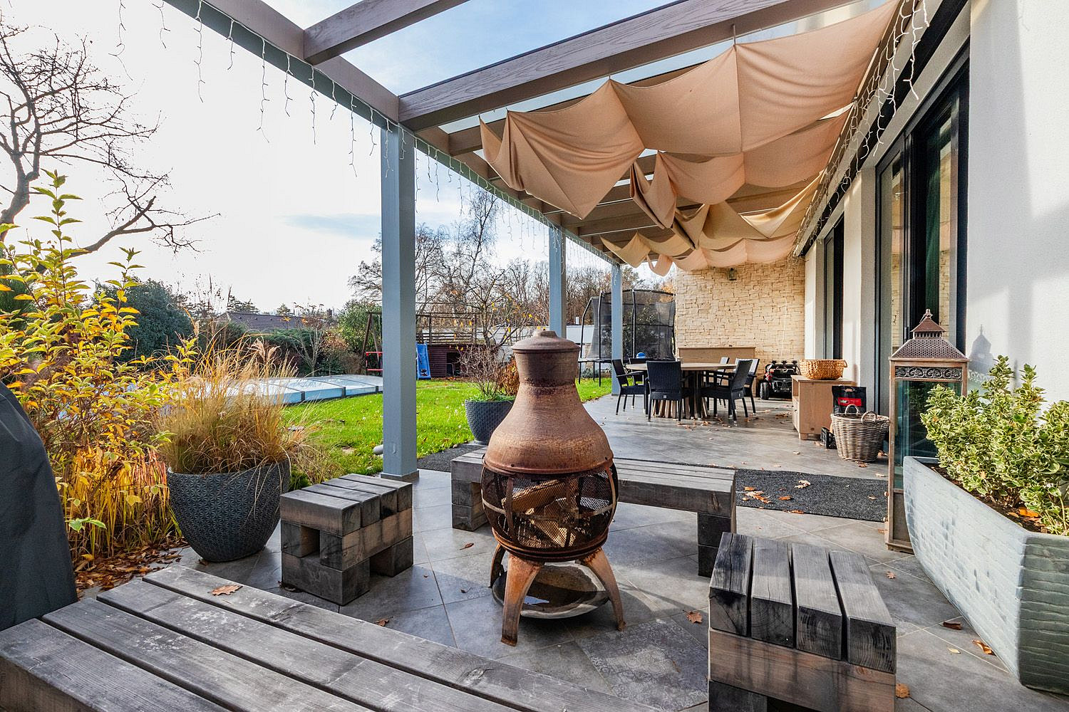 Prodej domu 199 m² s pozemkem 600 m² – pohled 5