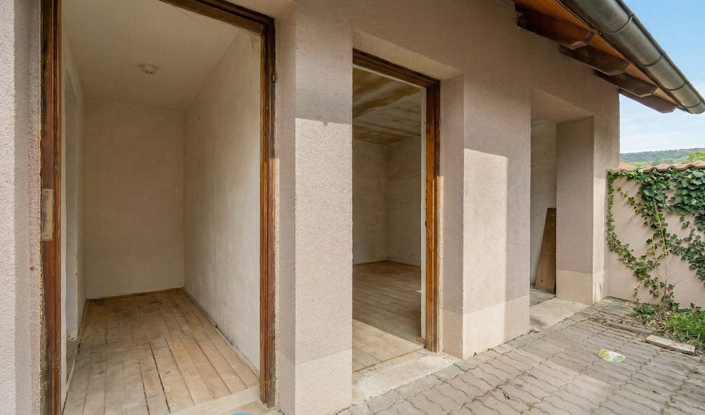 Prodej domu 328 m² s pozemkem 399 m², Hostomice – náhled fotky 35
