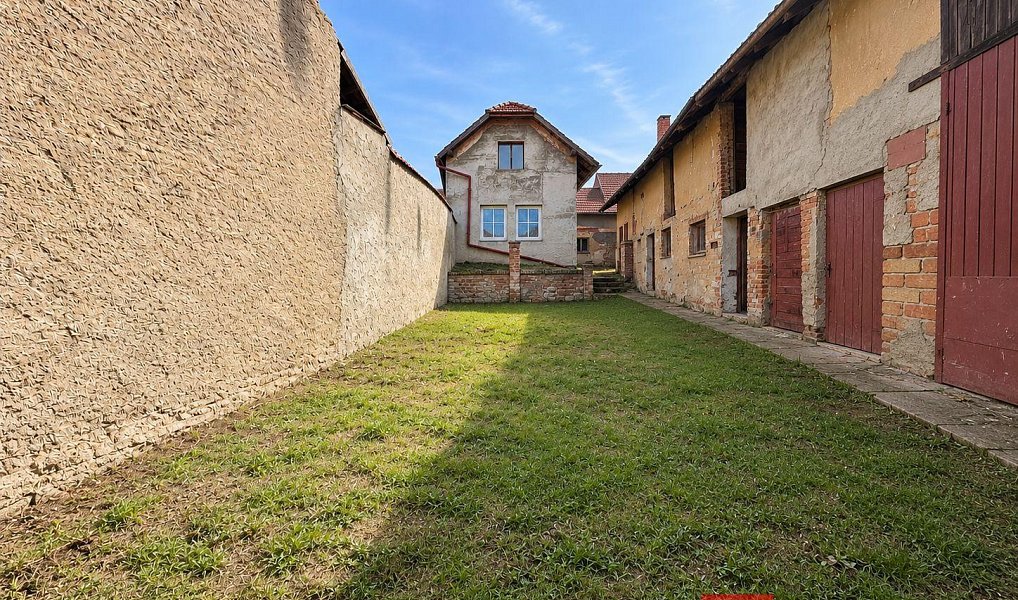 Prodej domu 138 m² s pozemkem 310 m², Ledčice – náhled fotky 28
