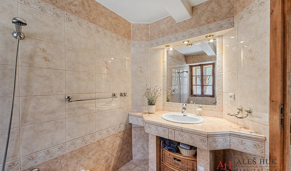 Prodej domu 125 m² s pozemkem 1 851 m², Starý Plzenec – náhled fotky 18