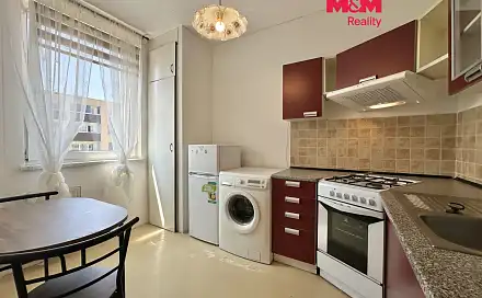 Prodej bytu 2+1 43 m², Karla Dvořáčka, Orlová - Lutyně, okres Karviná