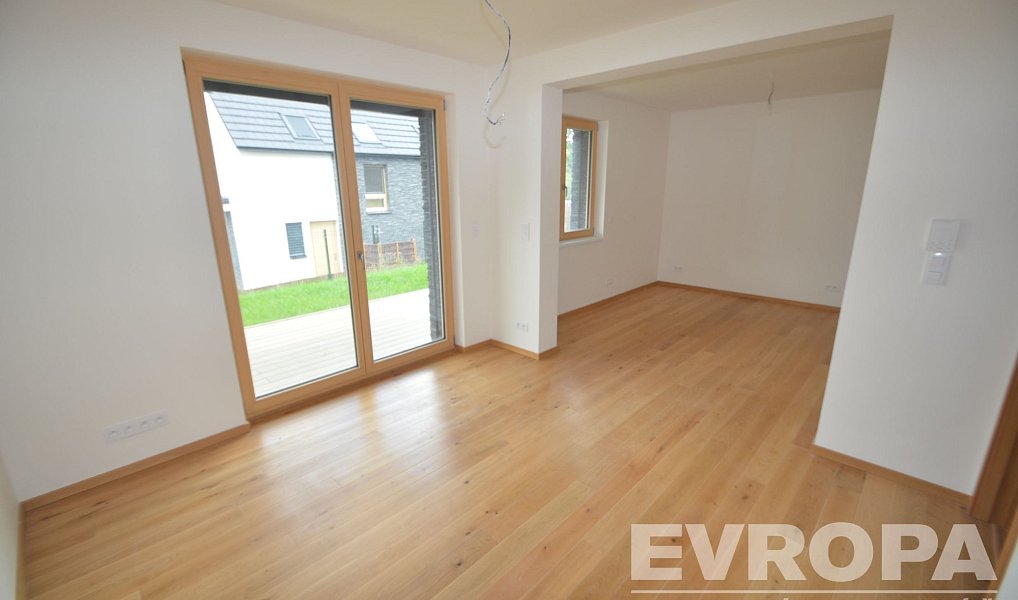 Prodej bytu 3+kk 70 m², Křečovice – náhled fotky 8