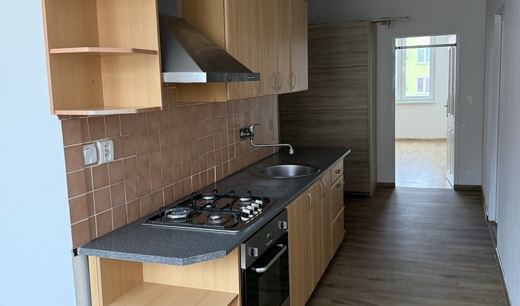 Prodej bytu 2+1 77 m², Nové Sedlo – fotka 1 z 16