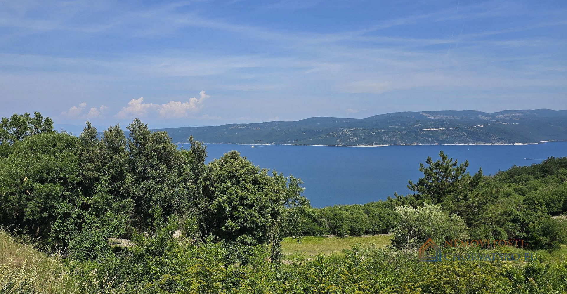 Prodej stavebního pozemku 1 070 m² - Ansicht 2