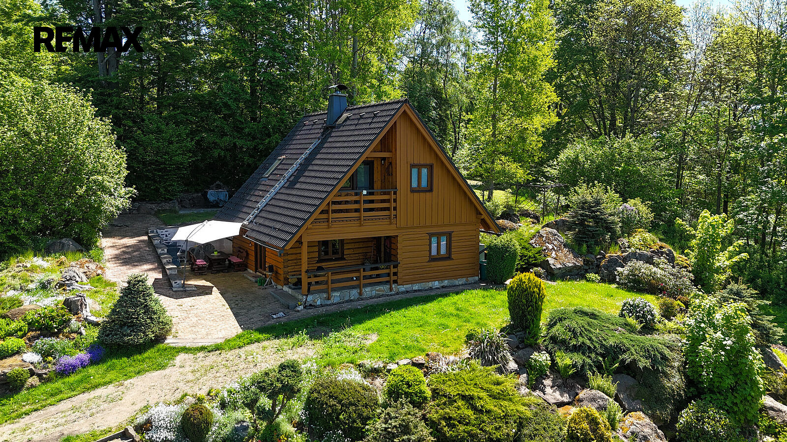 Prodej domu 99 m² s pozemkem 72 m²