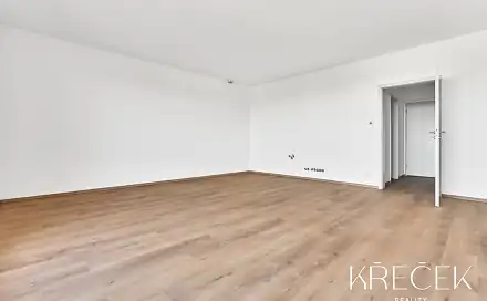 Pronájem bytu 1+kk 37 m²