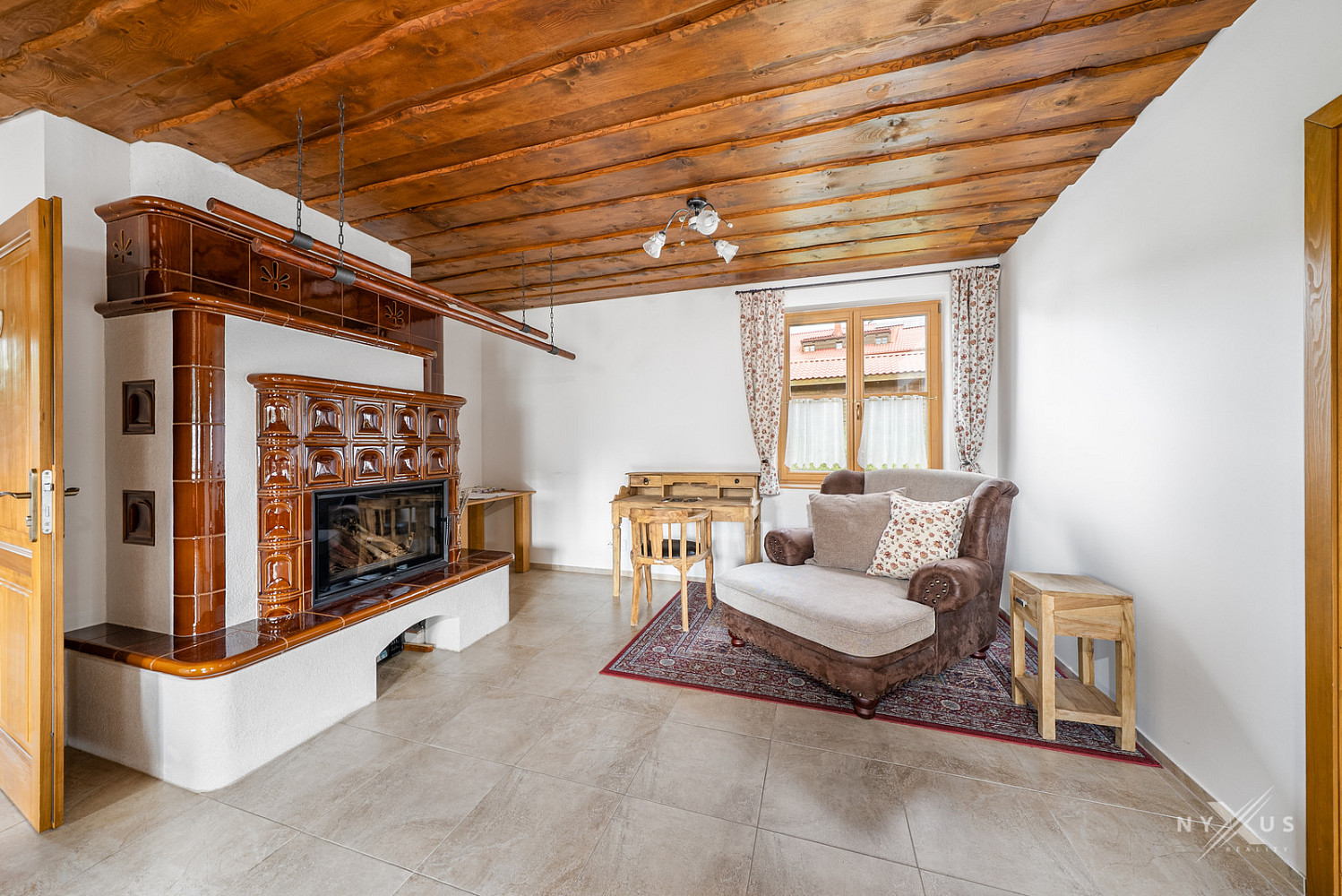 Prodej ubytovacího objektu 306 m² – fotografie 5