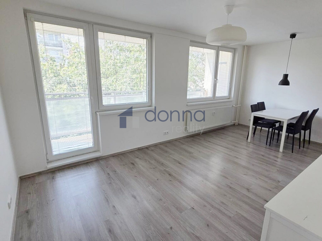 Pronájem bytu 3+kk 66 m²