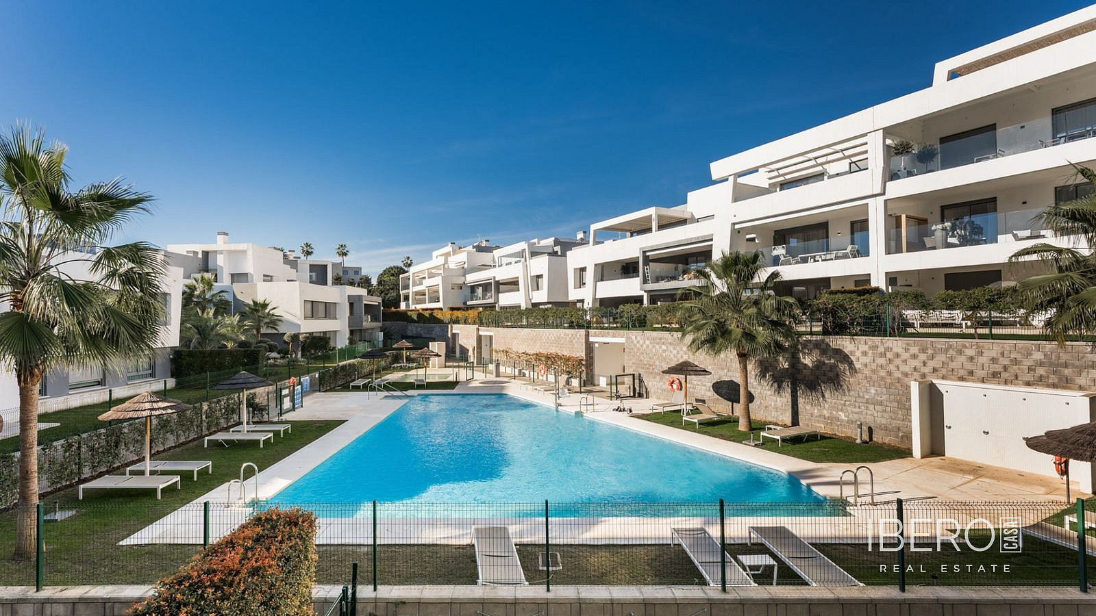 Piso 4+kk – Estepona, Barriada Islas Canarias - Vista 2
