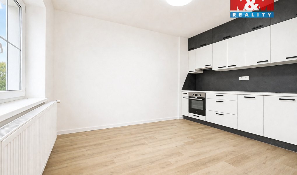 Prodej nájemního domu, činžáku 200 m², Karlovy Vary – náhled fotky 12