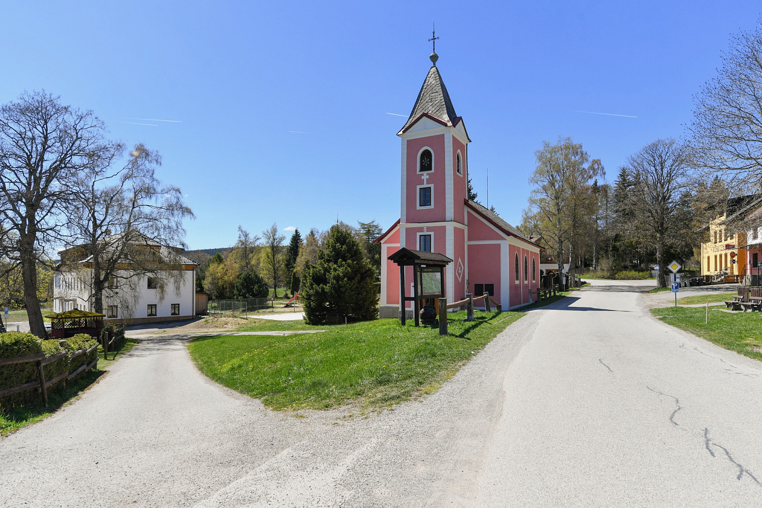 Prodej domu 310 m² s pozemkem 1 687 m² – fotografie 5