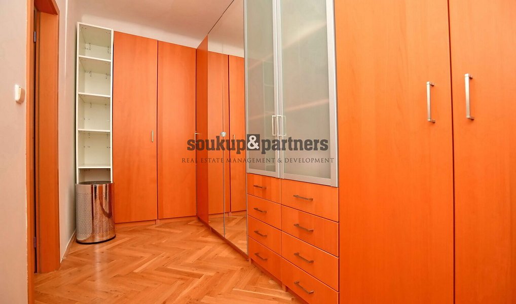 Pronájem bytu 3+1 98 m², Praha – náhled fotky 8
