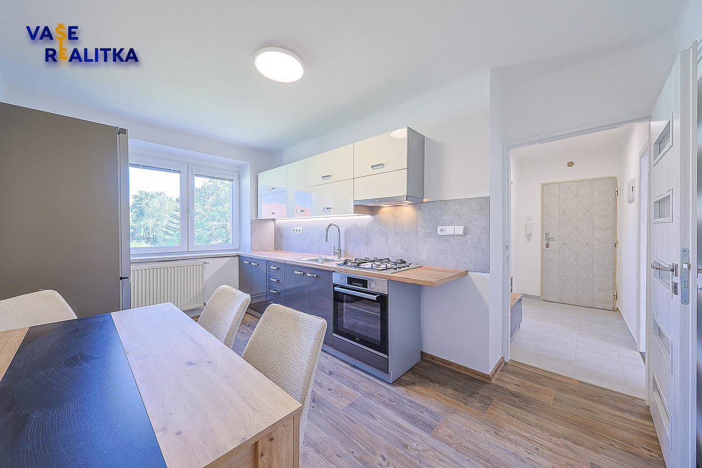 Pronájem bytu 2+1 67 m² – fotografie 4