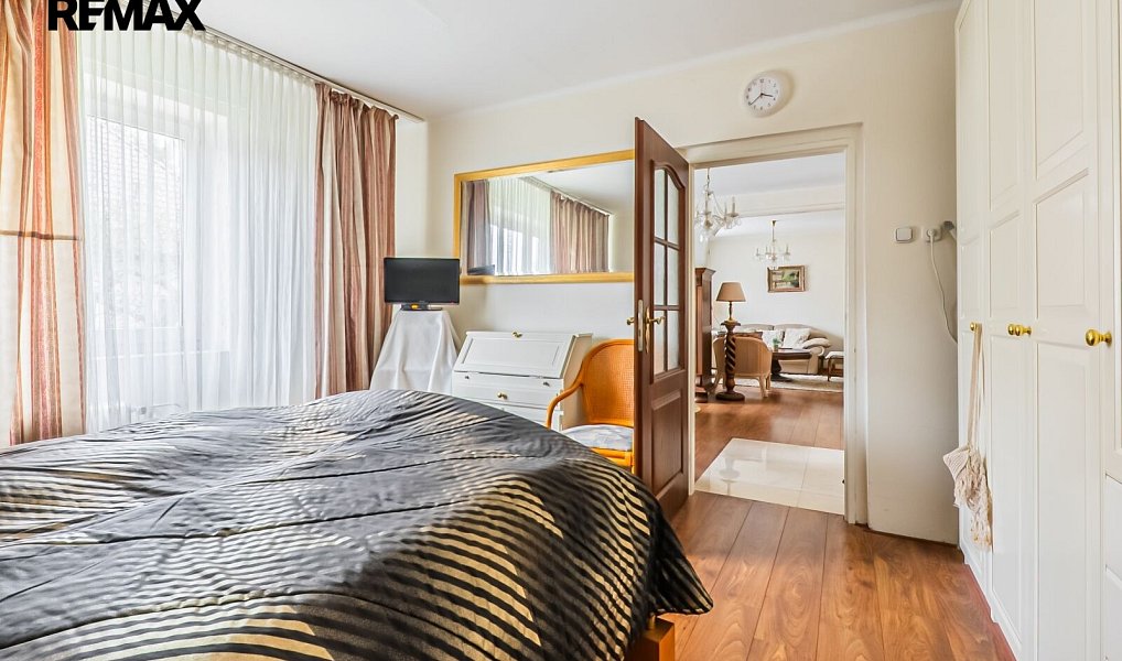 Prodej domu 167 m² s pozemkem 646 m², Kladno – náhled fotky 28