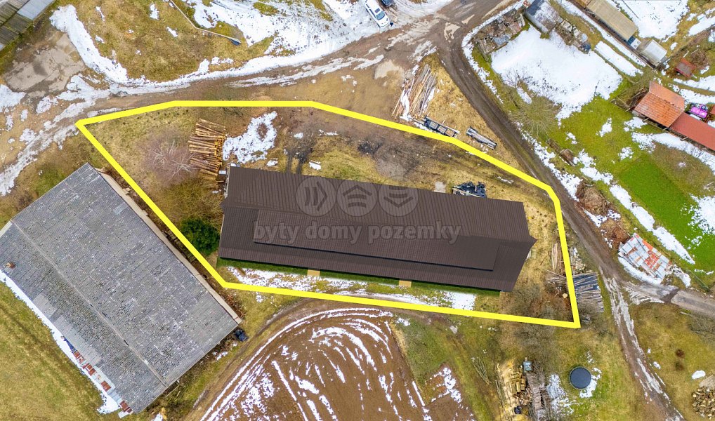 Prodej komerčního pozemku 1 810 m², Nové Město na Moravě – náhled fotky 2