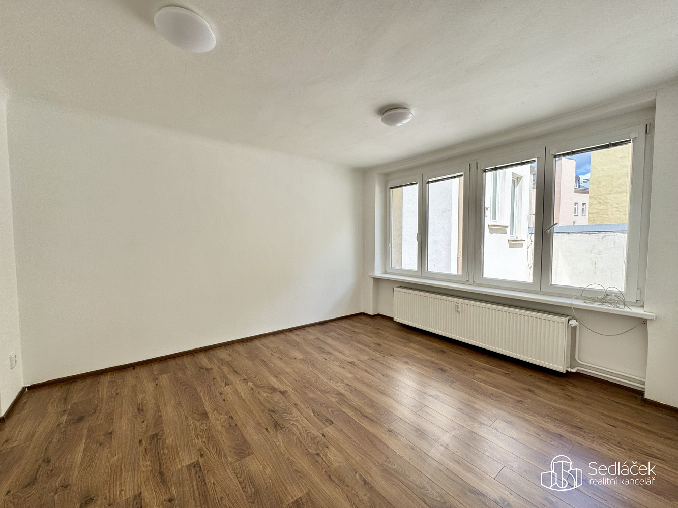 Pronájem komerčního objektu (jiného typu) 103 m² – pohled 4