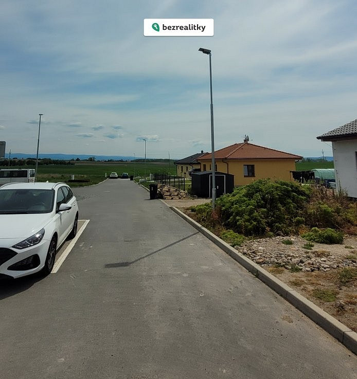 Prodej stavebního pozemku 1 570 m² — photo 4