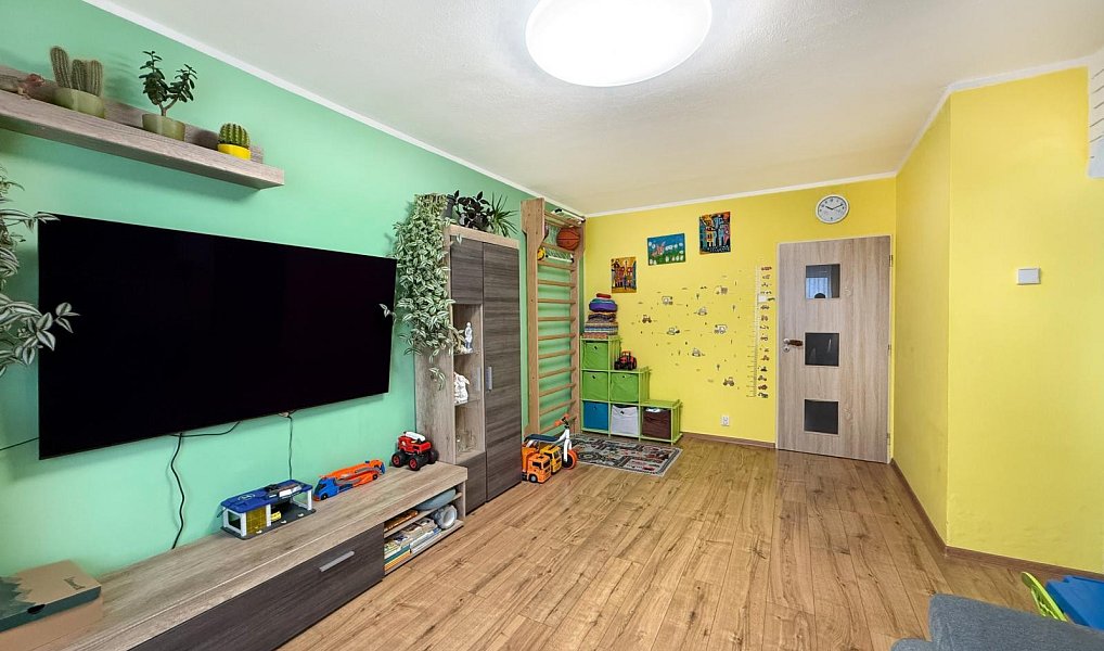 Prodej bytu 3+1 68 m², Krupka – náhled fotky 12