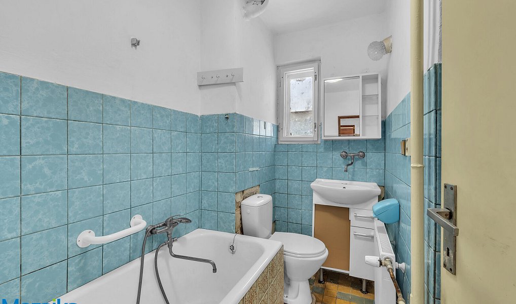 Prodej domu 196 m² s pozemkem 224 m², Pardubice – náhled fotky 28