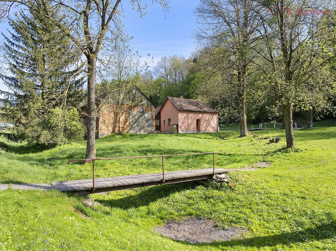 Prodej domu 103 m² s pozemkem 4 259 m²