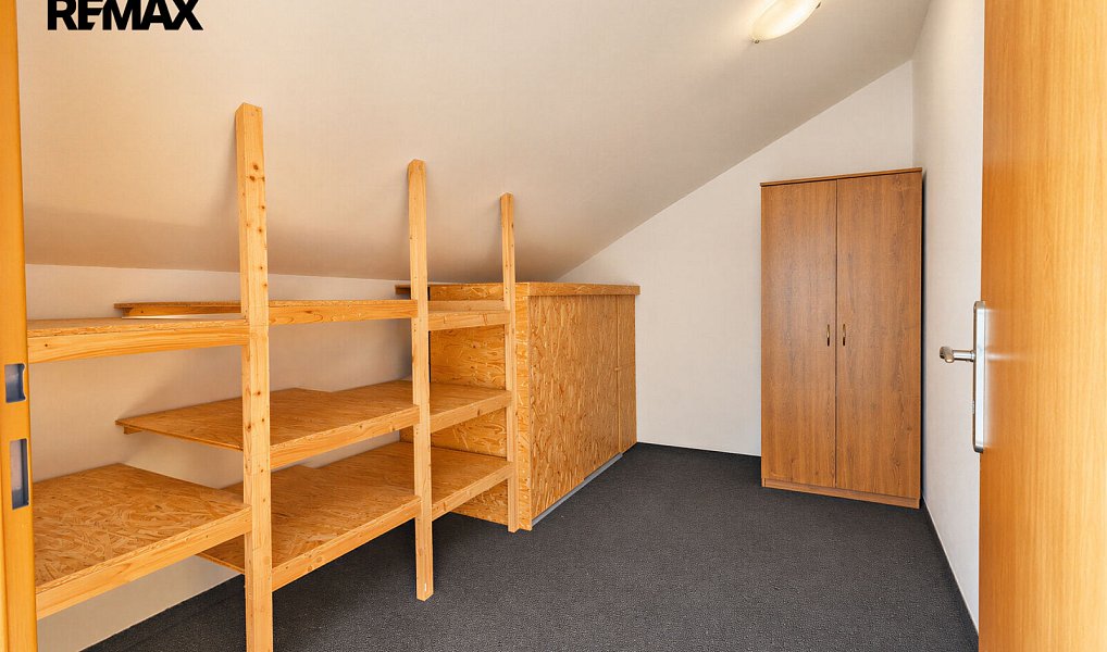 Prodej domu 155 m² s pozemkem 614 m², Rybitví – náhled fotky 14