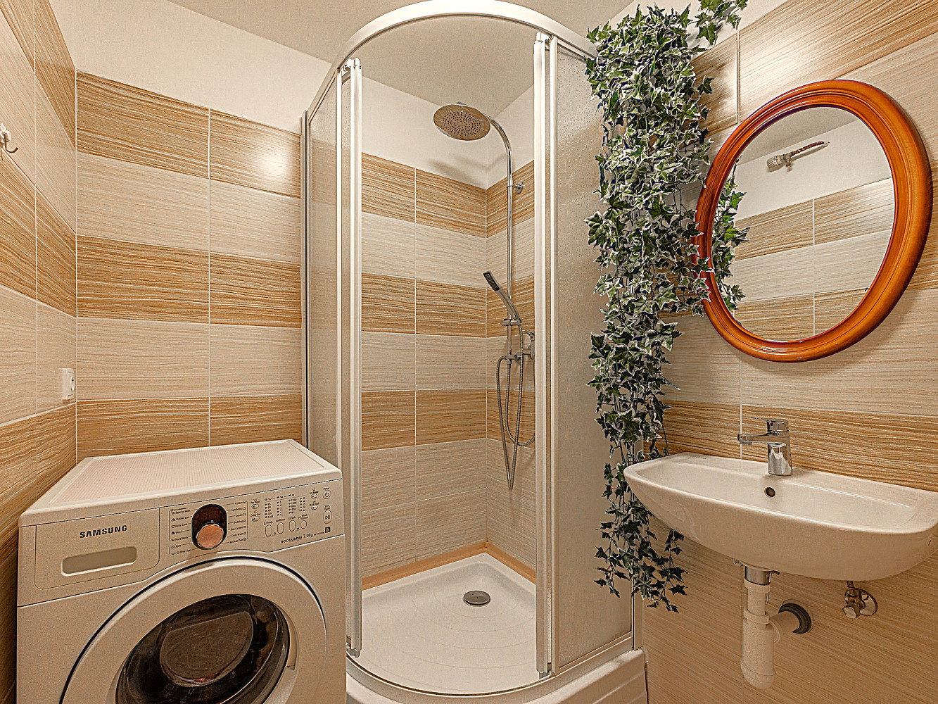 Prodej bytu 2+1 54 m² — photo 3