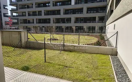 Pronájem bytu 1+kk 34 m²