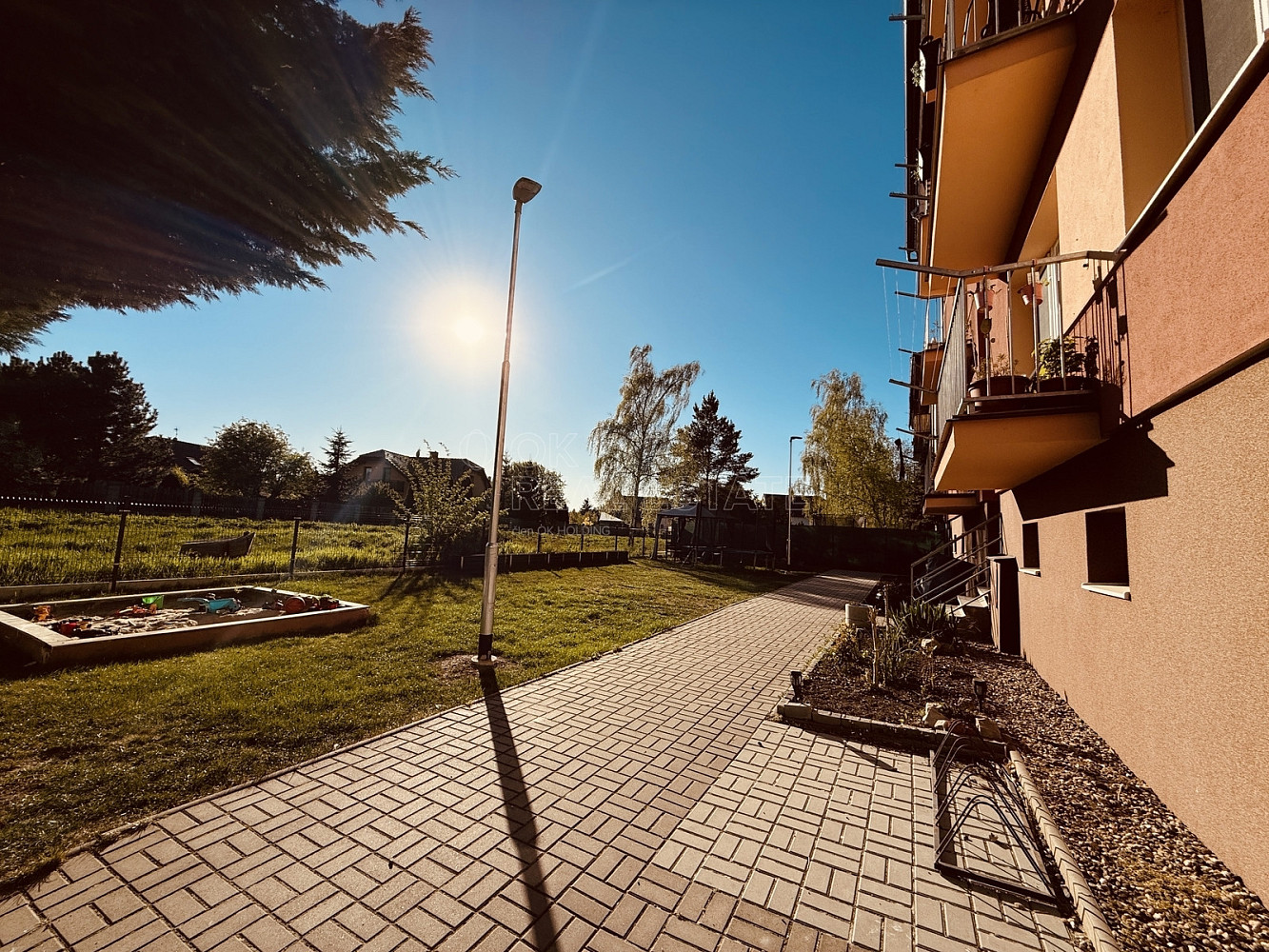 Prodej bytu 3+1 74 m² — photo 2