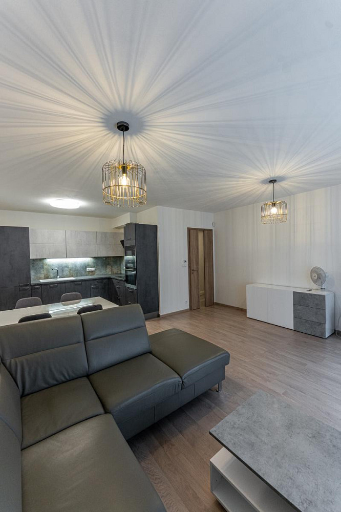 Pronájem bytu 3+kk 78 m² – pohled 4