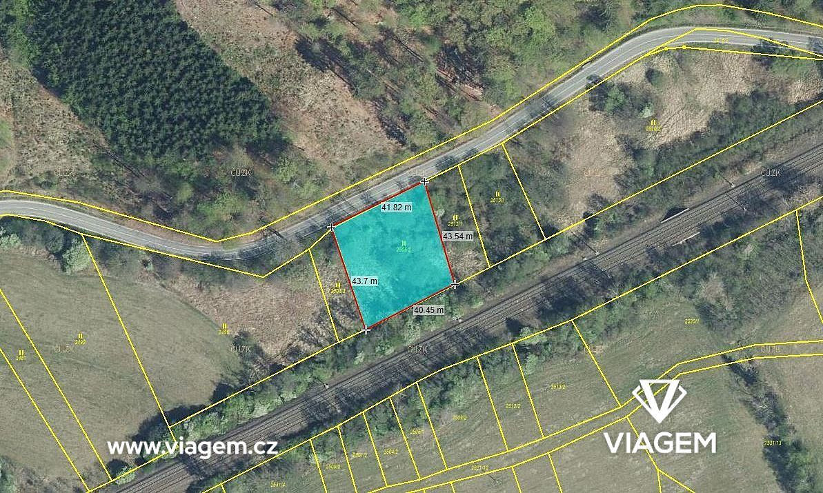Prodej pole 574 m² – fotografie 2