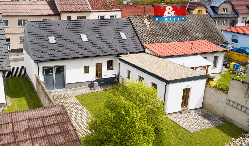 Prodej domu 215 m² s pozemkem 844 m², Horní Cerekev – fotka 1 z 15