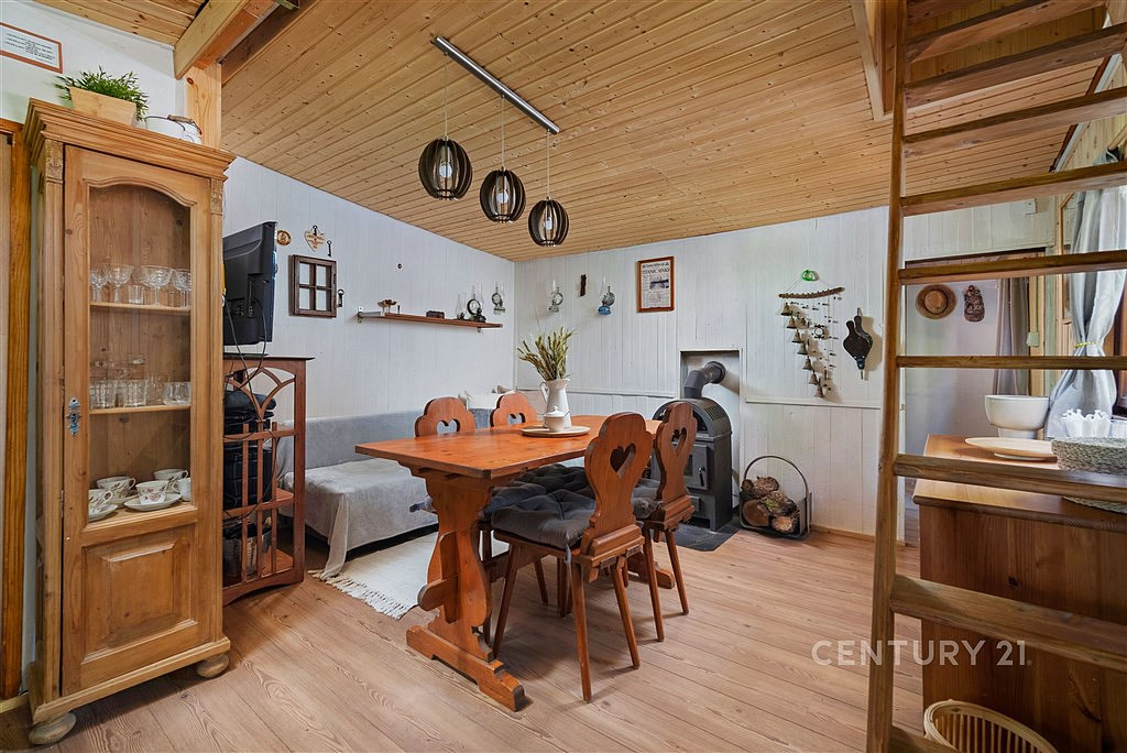 Prodej chaty/chalupy 26 m² s pozemkem 1 m² — photo 2