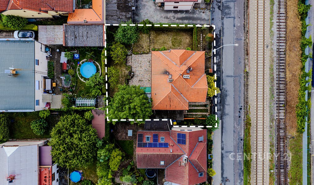 Prodej domu 300 m² s pozemkem 504 m², Beroun – náhled fotky 6