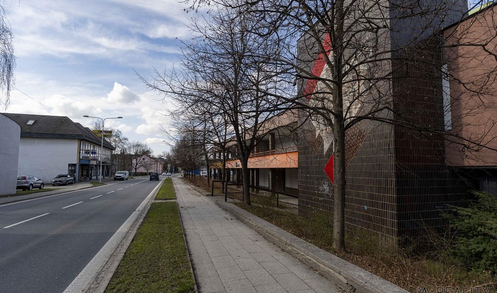 Prodej komerčního objektu (jiného typu) 1 060 m², Frýdek-Místek – náhled fotky 11