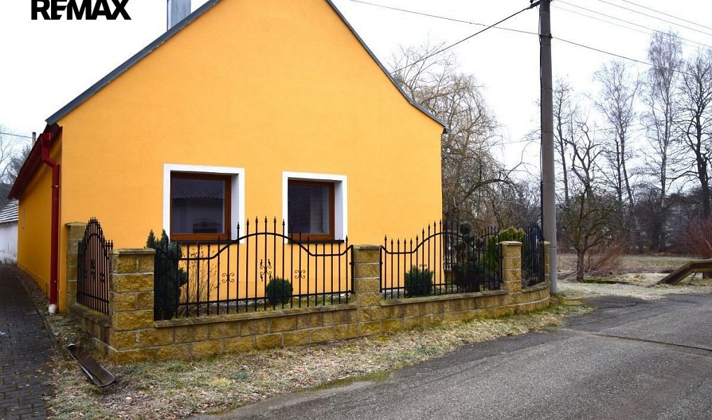 Prodej chaty/chalupy 100 m² s pozemkem 122 m², Strunkovice nad Blanicí – náhled fotky 9