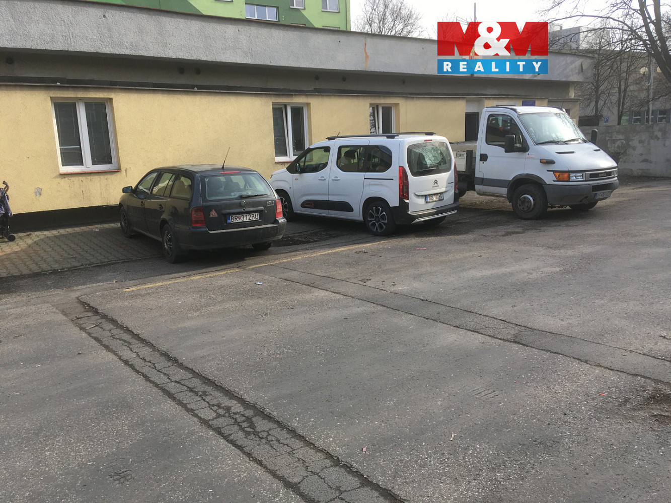 Prodej nájemního domu, činžáku 618 m²