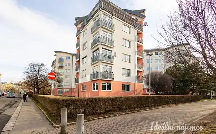 Pronájem bytu 2+kk 60 m²