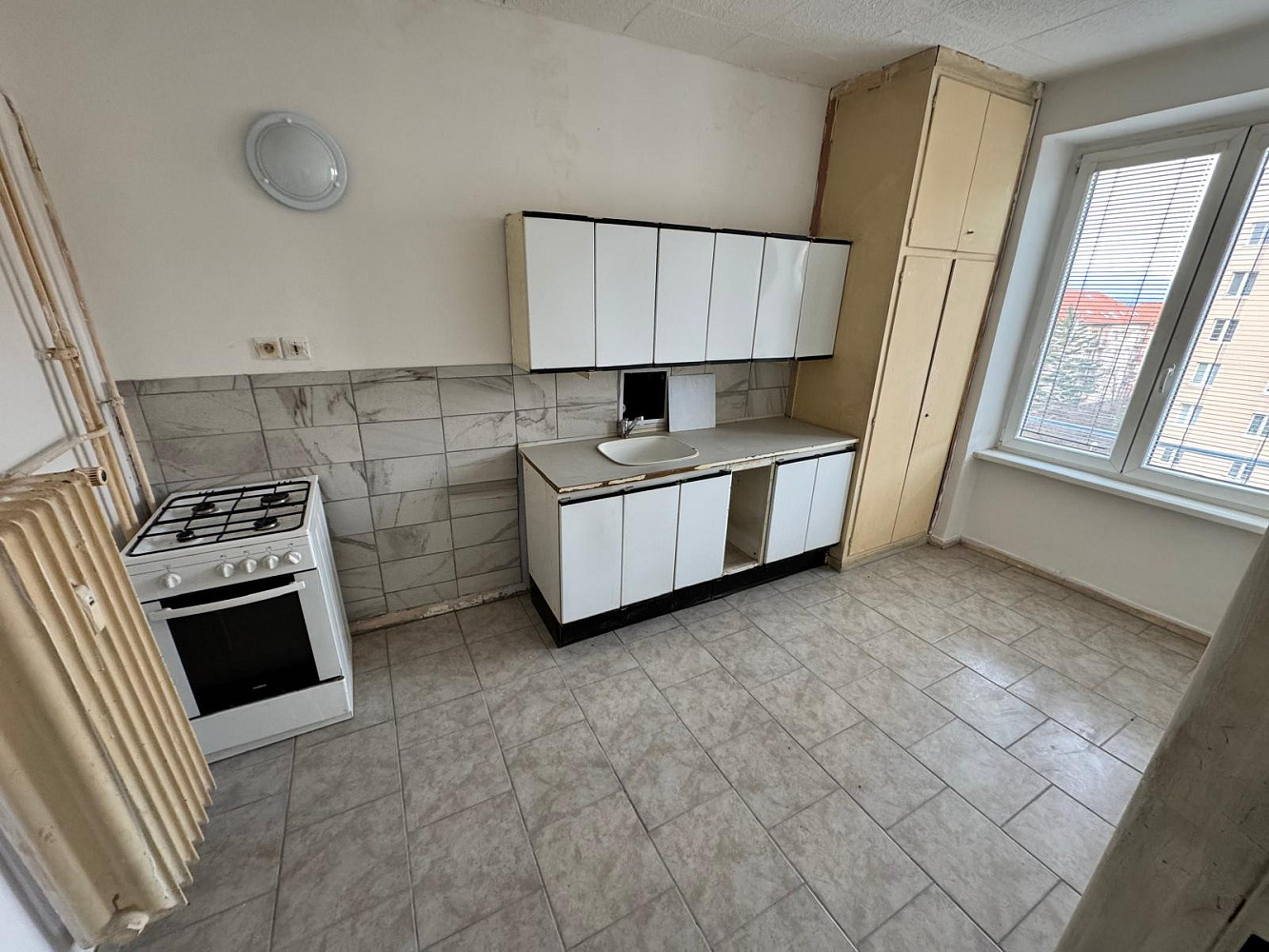 Pronájem bytu 1+1 37 m²