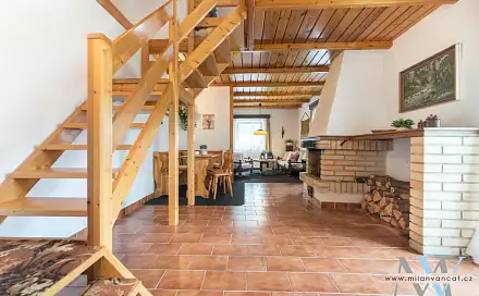 Prodej chaty/chalupy 100 m² s pozemkem 739 m², Příbram - Lazec